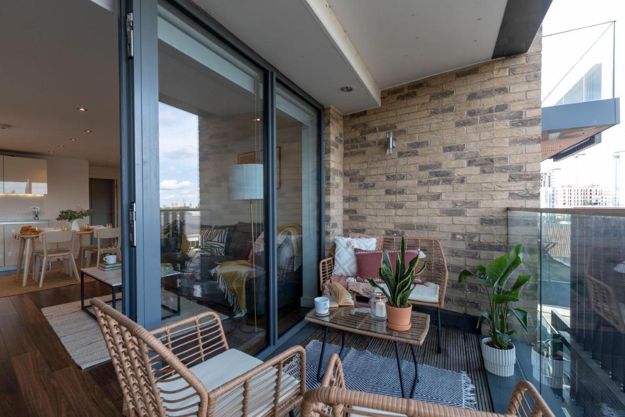 Modern Luxe Apt Just 10 Mins From Tower Bridge! Easy Access To Tube And Bus London Exterior foto